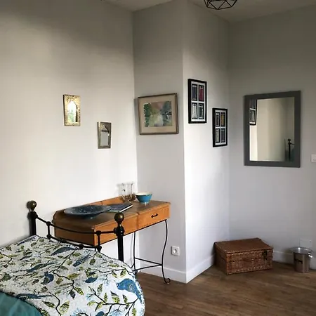 Maison de la Rivière Gite Chambre d hote Couette-café Taize-Aizie