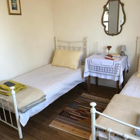 Maison de la Rivière Gite Chambre d hote Couette-café *